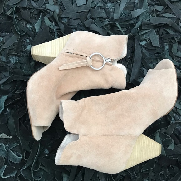 jcpenney chinese laundry shoes